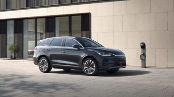 BYD пуска най-големия си електромобил Great Tang за 33 000 евро