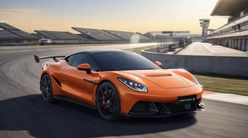 DENZA Z с 1604 к.с. се изправи срещу Lamborghini и е по-евтина от Porsche
