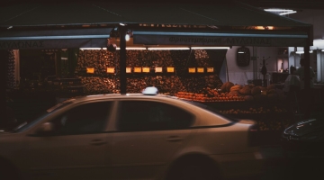 Кола за работа: най-подходящите модели за такси, доставчици и търговски представители