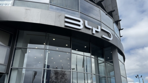 Китайски десант: BYD размаза конкуренцията с над 250 продажби за един уикенд!