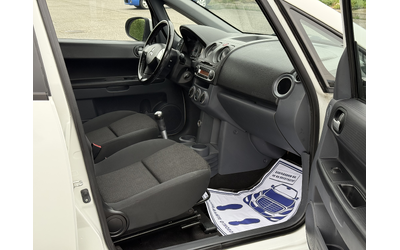 1.1i 75к.с *Климатик* - автомобили, коли, обяви за нови и употребявани 10