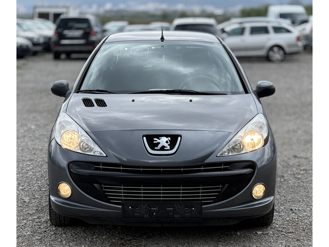 + 1.4i 75к.с *Климатик* - автомобили, коли, обяви за нови и употребявани 1