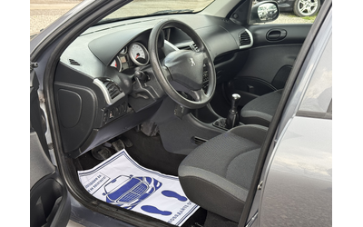 + 1.4i 75к.с *Климатик* - автомобили, коли, обяви за нови и употребявани 8