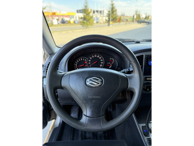 2.0i ФЕЙСЛИФТ УНИКАТ - автомобили, коли, обяви за нови и употребявани 9