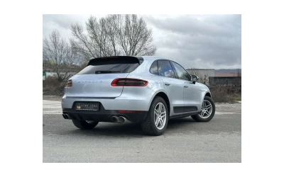 2015-porsche-macan-s - 3