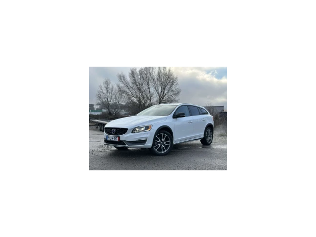 2015 Volvo V60 Cross Country - автомобили, коли, обяви за нови и употребявани 0