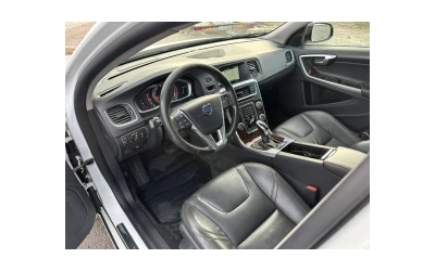 2015 Volvo V60 Cross Country - автомобили, коли, обяви за нови и употребявани 6