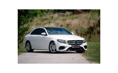 2017-mercedes-benz-e-300-4matic - 0