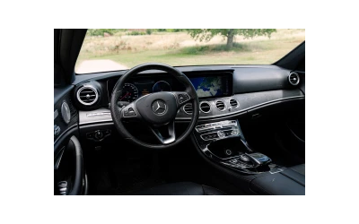 2017 Mercedes-Benz E 300 4MATIC - автомобили, коли, обяви за нови и употребявани 6