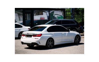 2020-bmw-330-xdrive-m-pack - 5