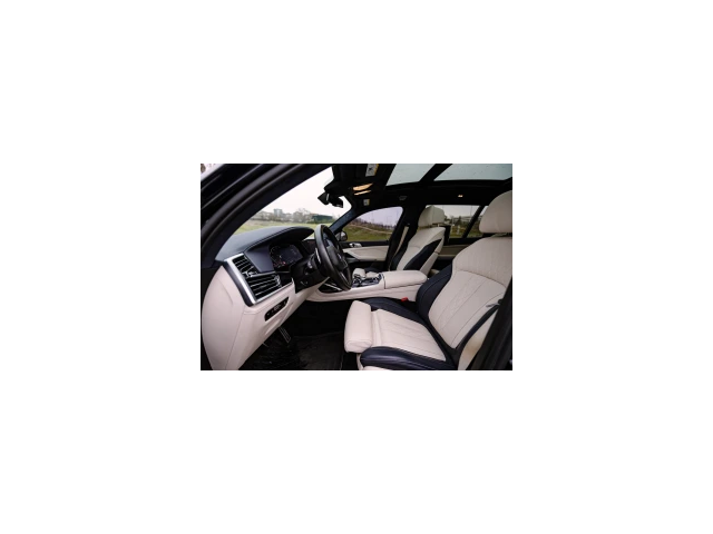 2021 BMW X7 xDrive40i M-Pack - автомобили, коли, обяви за нови и употребявани 7