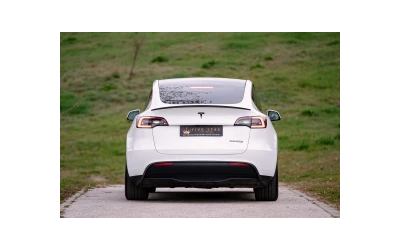 2021-tesla-model-y-performance - 4