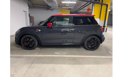 2022-mini-john-cooper-works-automatic-only-12-000-km - 4