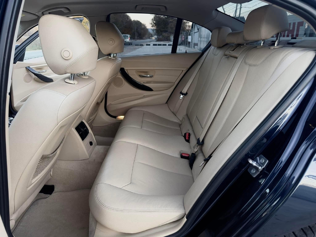 3.0D 4х4/142000 km/12900 лв. ЛИЗИНГ - автомобили, коли, обяви за нови и употребявани 9