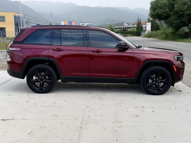Jeep Grand cherokee 3.6i Газ/Carplay/9000 км - автомобили, коли, обяви за нови и употребявани 2