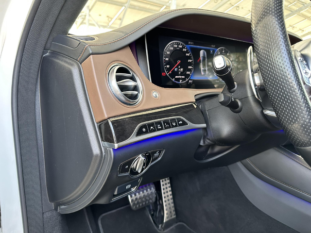 4MATIC+ - автомобили, коли, обяви за нови и употребявани 9