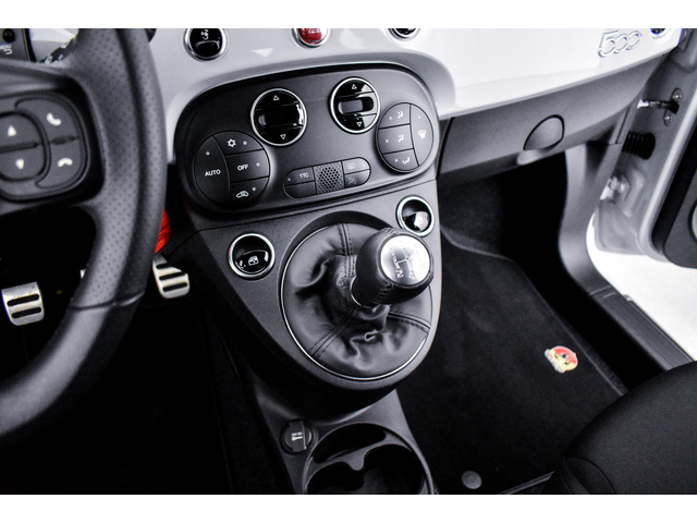 Abarth 595 1.4 T-jet 145 hp - автомобили, коли, обяви за нови и употребявани 13