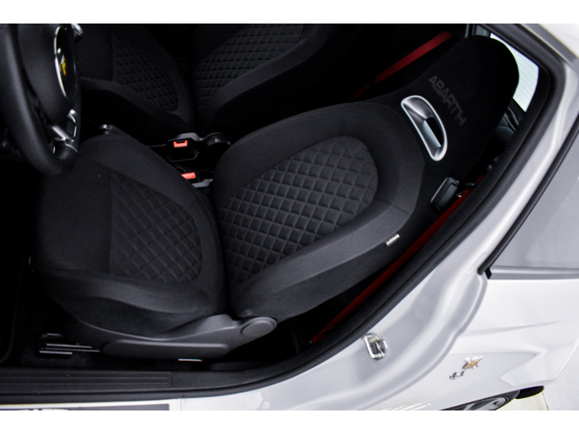 Abarth 595 1.4 T-jet 145 hp - автомобили, коли, обяви за нови и употребявани 15