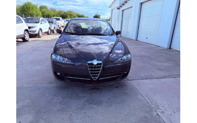 Alfa Romeo 147 1.6i 16V* GPL-Metano* UNIKAT* - автомобили, коли, обяви за нови и употребявани 10