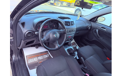 Alfa Romeo 147 1.6i 16V* GPL-Metano* UNIKAT* - автомобили, коли, обяви за нови и употребявани 6