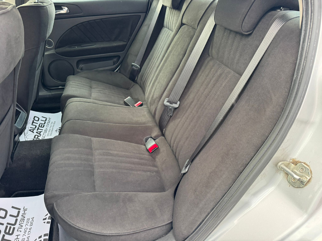 Alfa Romeo 159 1.9 JTDM - автомобили, коли, обяви за нови и употребявани 15