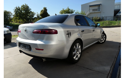 Alfa Romeo 159 2.2JTS 185кс 6ск НАВИГАЦИЯ BLUETOOTH - автомобили, коли, обяви за нови и употребявани 8