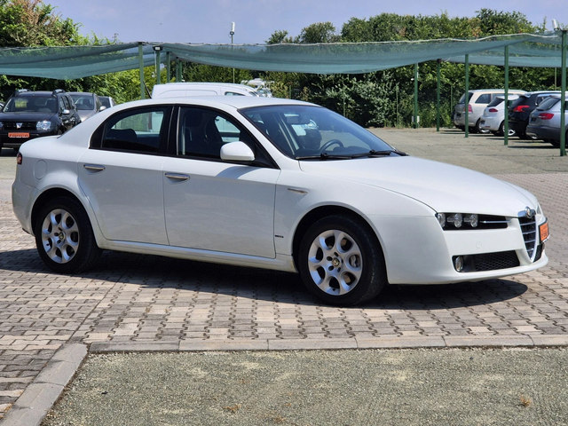 Alfa Romeo 159 1.9jtdm 120к.с. - автомобили, коли, обяви за нови и употребявани 5