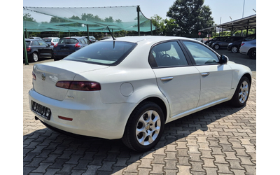Alfa Romeo 159 1.9jtdm 120к.с. - автомобили, коли, обяви за нови и употребявани 6