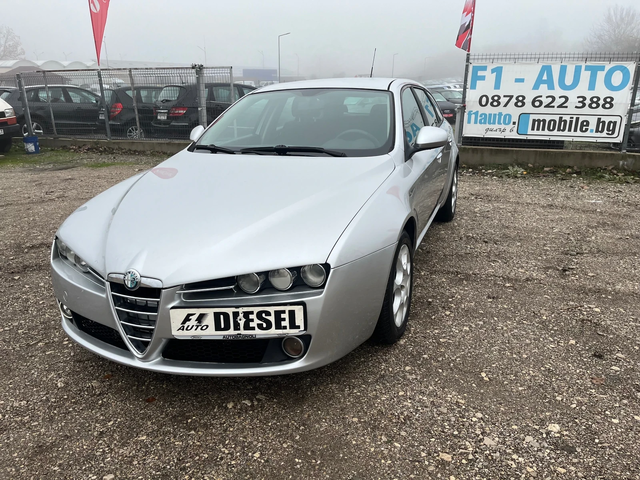 Alfa Romeo 159 sportwagon 1.9jTD-120-ITALIA - автомобили, коли, обяви за нови и употребявани 0