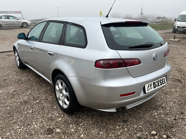 Alfa Romeo 159 sportwagon 1.9jTD-120-ITALIA - автомобили, коли, обяви за нови и употребявани 10