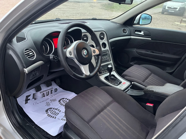 Alfa Romeo 159 sportwagon 1.9jTD-120-ITALIA - автомобили, коли, обяви за нови и употребявани 12