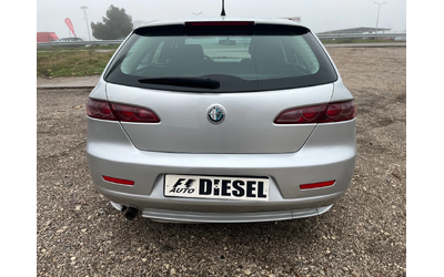 Alfa Romeo 159 sportwagon 1.9jTD-120-ITALIA - автомобили, коли, обяви за нови и употребявани 9