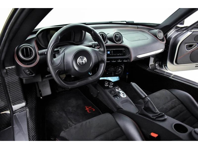 Alfa Romeo 4C 1.7 (240 кс) - автомобили, коли, обяви за нови и употребявани 11