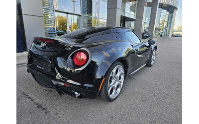 alfa-romeo-4c-1-7-240-ks-tct - 5