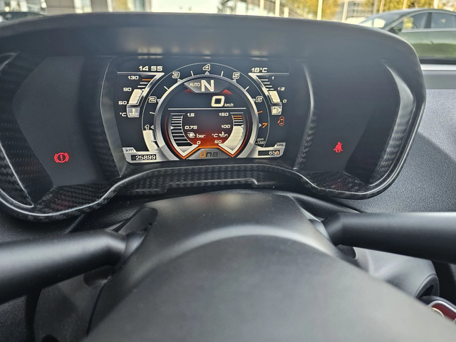 Alfa Romeo 4C 1.7 (240 кс) TCT - автомобили, коли, обяви за нови и употребявани 9