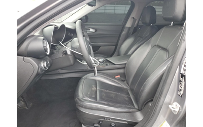 Alfa Romeo Giulia DISTRONIC* КОЖА* ПОДГРЕВ* - автомобили, коли, обяви за нови и употребявани 6