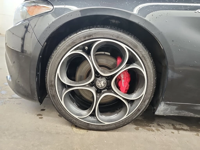 Alfa Romeo Giulia * VELOCE * CARFAX * ЦЕНА ДО БГ - автомобили, коли, обяви за нови и употребявани 11