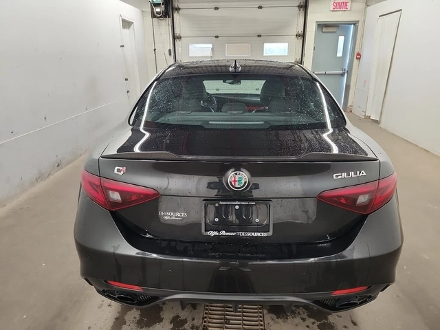 Alfa Romeo Giulia * VELOCE * CARFAX * ЦЕНА ДО БГ - автомобили, коли, обяви за нови и употребявани 5