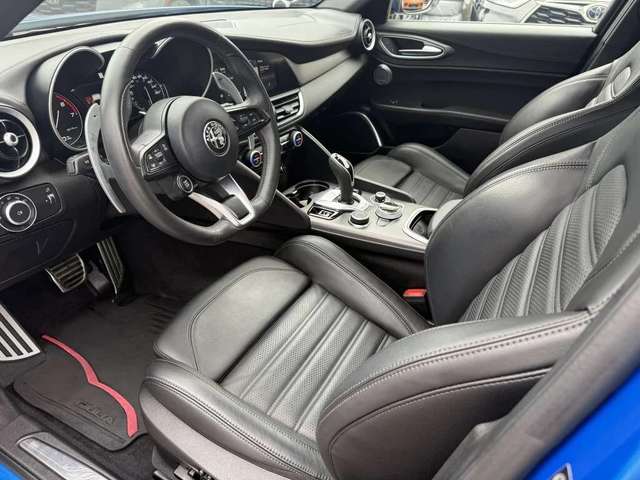 Alfa Romeo Giulia * CARFAX * ЦЕНА ДО БГ - автомобили, коли, обяви за нови и употребявани 6