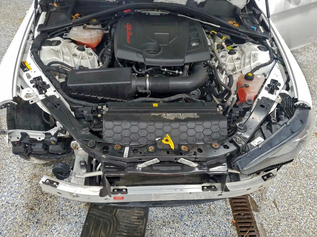 Alfa Romeo Giulia 2020 ALFA ROMEO GIULIA TI - автомобили, коли, обяви за нови и употребявани 12