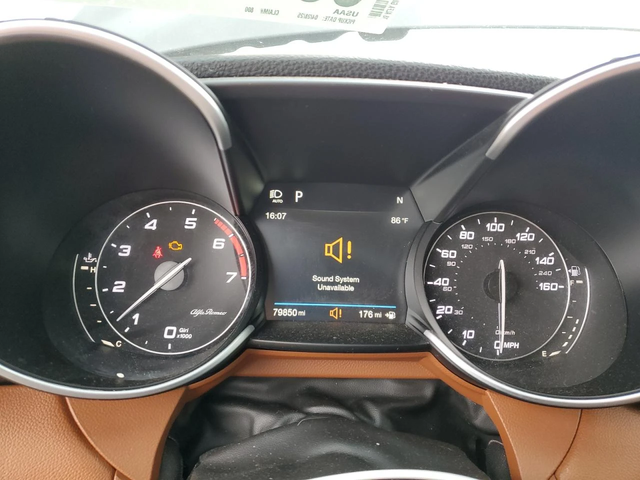 Alfa Romeo Giulia 2018 ALFA ROMEO GIULIA TI Q4 - автомобили, коли, обяви за нови и употребявани 7