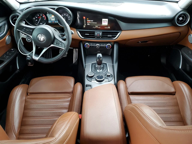 Alfa Romeo Giulia 2018 ALFA ROMEO GIULIA TI Q4 - автомобили, коли, обяви за нови и употребявани 8