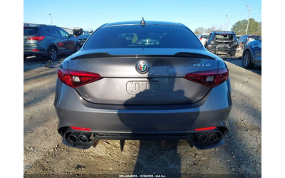 Alfa Romeo Giulia 2017 ALFA ROMEO GIULIA QUADRIFOGLIO RWD - автомобили, коли, обяви за нови и употребявани 6