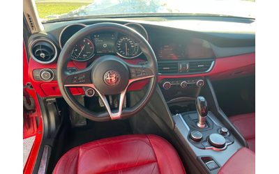 Alfa Romeo Giulia TI С РЕГИСТРАЦИЯ & АВТО КРЕДИТ - автомобили, коли, обяви за нови и употребявани 10