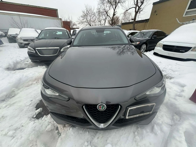 Alfa Romeo Giulia TI С РЕГИСТРАЦИЯ & АВТО КРЕДИТ - автомобили, коли, обяви за нови и употребявани 1