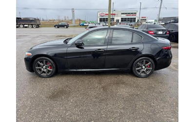 Alfa Romeo Giulia Ti Sport Q4* HARMAN KARDON* KEYLESS* ПОДГРЕВ* - автомобили, коли, обяви за нови и употребявани 7