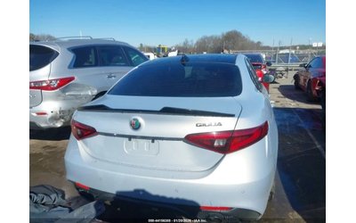 Alfa Romeo Giulia * KEYLESS* ПАНОРАМА* КОЖА* ПОДГРЕВ* КАМЕРА* - автомобили, коли, обяви за нови и употребявани 6