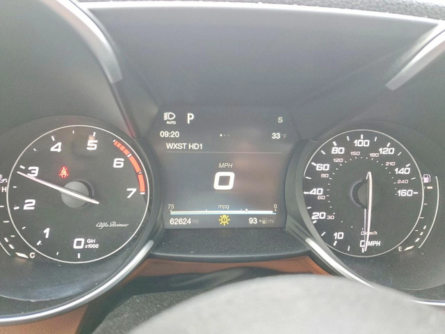 Alfa Romeo Giulia * TI* Q4* КОЖА* ПОДГРЕВ* ШИБИДАХ* LED* - автомобили, коли, обяви за нови и употребявани 8