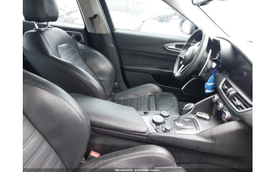 Alfa Romeo Giulia Ti Sport* MEMORY* ПОДГРЕВ* KEYLESS* - автомобили, коли, обяви за нови и употребявани 9