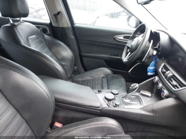 Alfa Romeo Giulia Ti Sport* MEMORY* ПОДГРЕВ* KEYLESS* - автомобили, коли, обяви за нови и употребявани 9